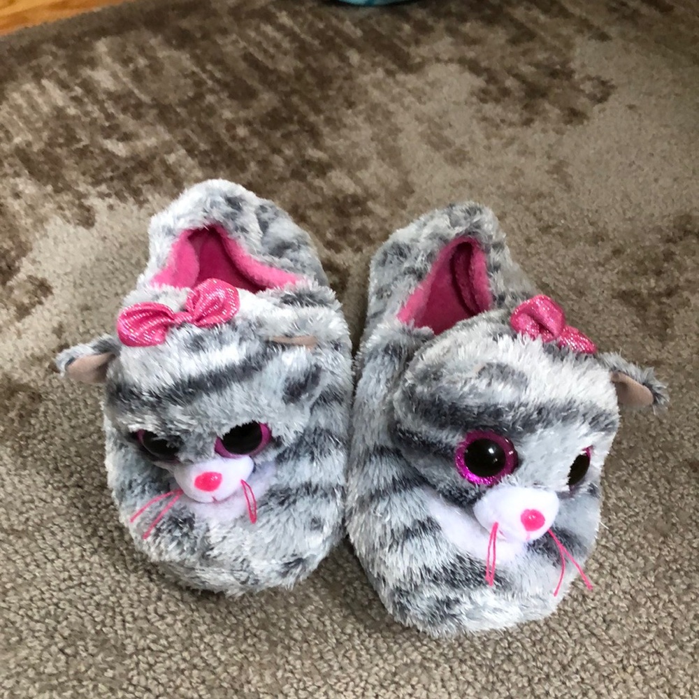 TJ slippers